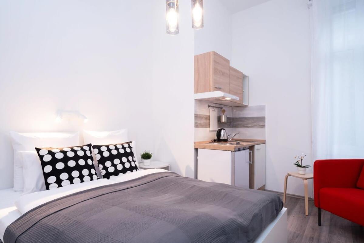 New Comfy Studio At Convenient Location Budapest Eksteriør bilde